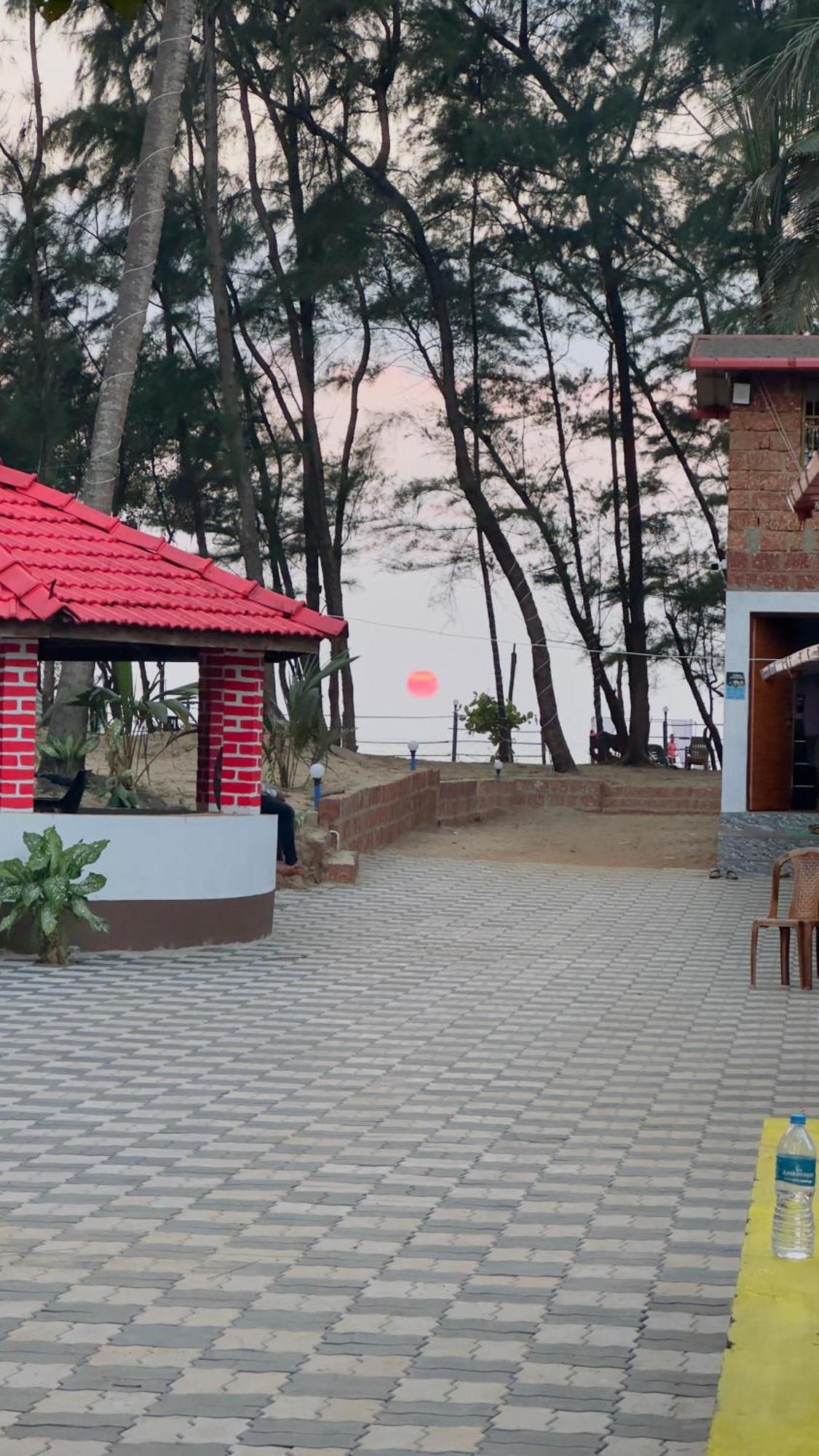White Sand Beach Stay Resort Kumta Ngoại thất bức ảnh