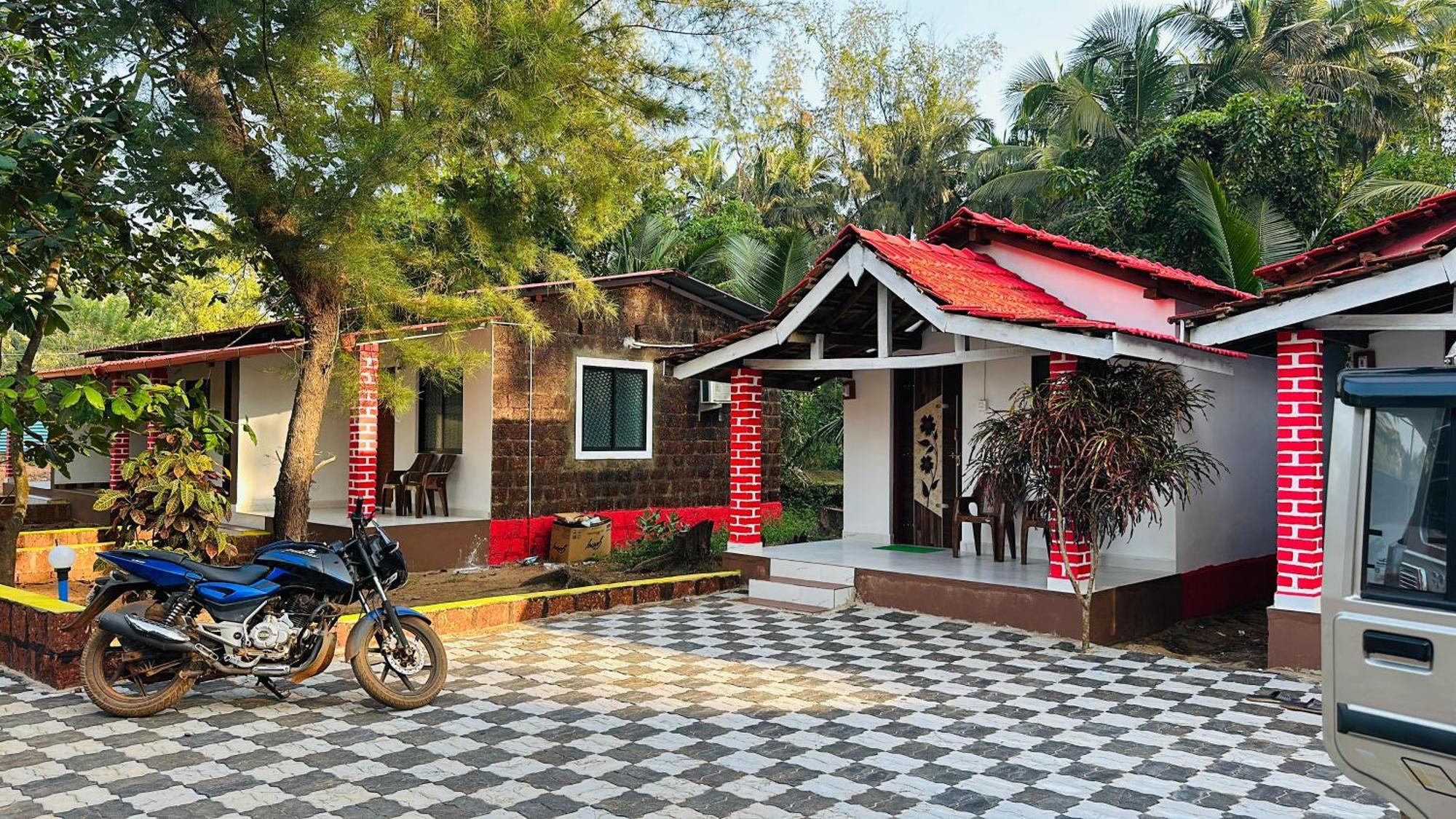 White Sand Beach Stay Resort Kumta Ngoại thất bức ảnh